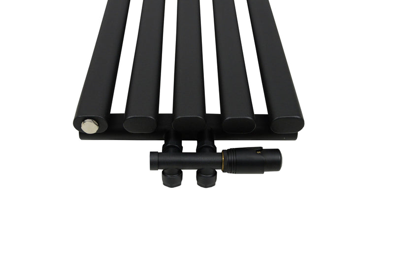 ZVR18033B - Radiador vertical negro 180/33